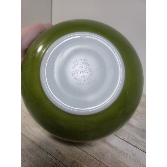 Vintage Olive Green Pyrex 4 quart Nesting bowl #30 USA Ovenware‎ 404 - Picture 8 of 8